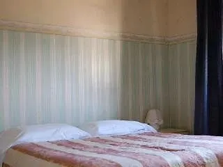 *** Bed & Breakfast Villa Fiorita Siena Italy